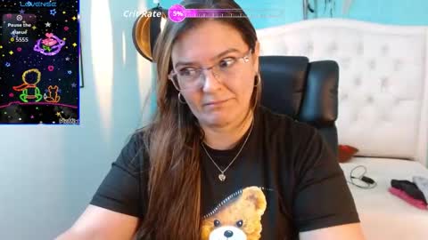 Jossie online show from October 2025 03:27:01 AM