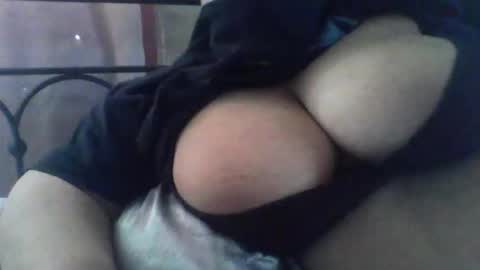 Snapshot of mslany chatting on February 2026 05:44:01 PM mslany online show from February 2026 05:44:01 PM