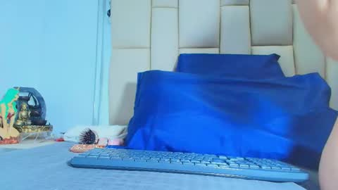 FERNANDA 3 online show from December 2025 03:47:02 AM