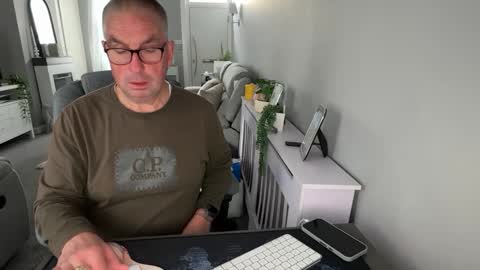 mtb1697 online show from October 2025 03:10:02 PM