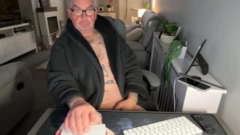 mtb1697 online show from November 2025 07:40:01 AM