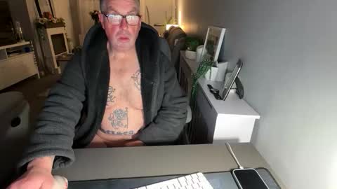 mtb1697 online show from April 2026 11:18:02 PM