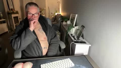 mtb1697 online show from April 2026 10:56:02 PM