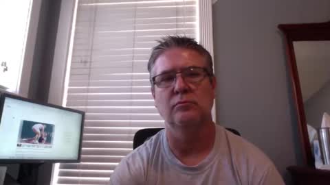 Snapshot of mtbrdr76 chatting on May 2026 07:12:02 PM Fun time Daddy online show from May 2026 07:12:02 PM