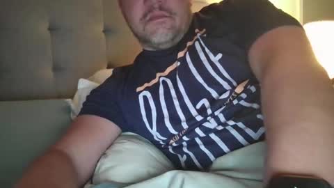 Snapshot of mtman5 chatting on December 2025 01:21:02 AM mtman5 online show from December 2025 01:21:02 AM