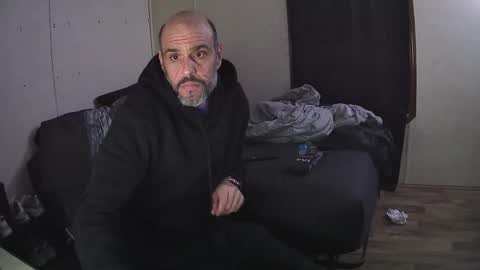 Muffdiver online show from February 2026 02:28:01 AM