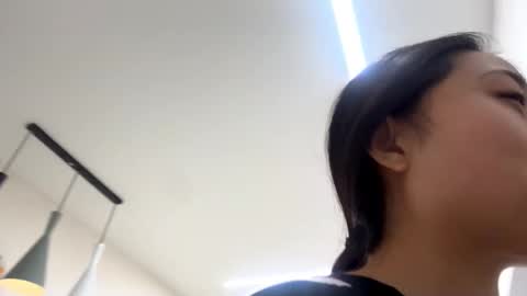 Snapshot of muiklecha chatting on February 2026 10:00:01 AM Mia online show from February 2026 10:00:01 AM