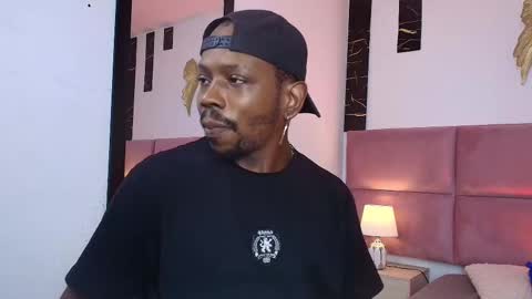 Muller Asher online show from October 2025 04:41:02 AM