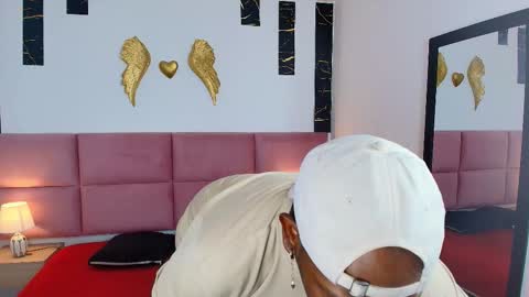 Muller Asher online show from October 2025 09:26:01 PM