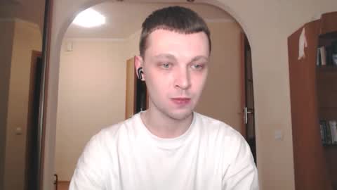 Snapshot of multiply1 chatting on February 2025 10:49:02 PM Erik online show from February 2025 10:49:02 PM