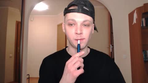 Snapshot of multiply1 chatting on February 2025 02:07:01 AM Erik online show from February 2025 02:07:01 AM