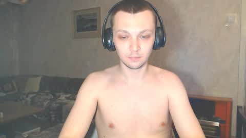 Snapshot of multiply1 chatting on February 2026 02:10:01 AM Erik online show from February 2026 02:10:01 AM