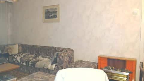 Snapshot of multiply1 chatting on February 2026 01:18:02 AM Erik online show from February 2026 01:18:02 AM