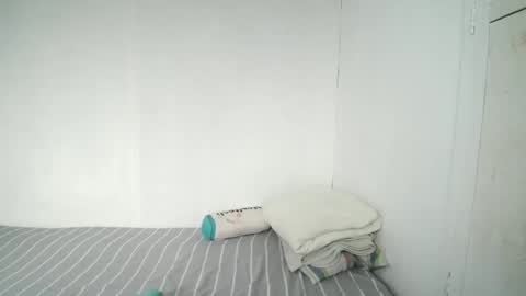 moan yeeka online show from December 2024 04:20:02 AM