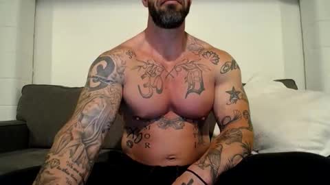 Snapshot of muscle761004 chatting on May 2026 12:19:01 AM muscle761004 online show from May 2026 12:19:01 AM