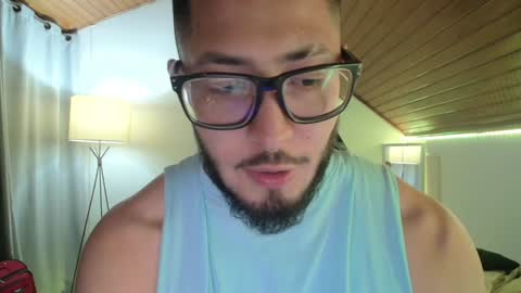 Snapshot of muscle_cock32 chatting on December 2024 10:01:02 AM David Big online show from December 2024 10:01:02 AM