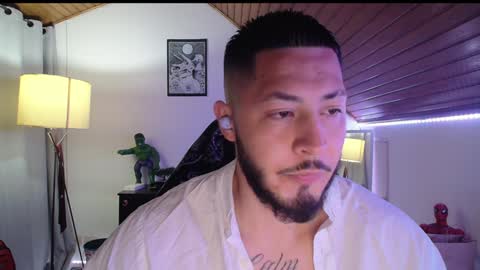 Snapshot of muscle_cock32 chatting on January 2025 06:42:02 AM David Big online show from January 2025 06:42:02 AM
