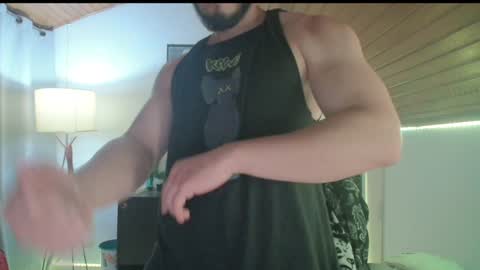 Snapshot of muscle_cock32 chatting on January 2025 10:27:02 AM David Big online show from January 2025 10:27:02 AM