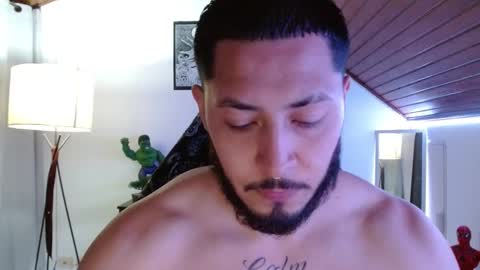 Snapshot of muscle_cock32 chatting on March 2025 06:54:02 AM David Big online show from March 2025 06:54:02 AM