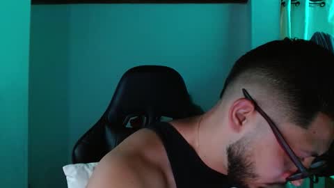 Snapshot of muscle_cock32 chatting on September 2025 10:12:02 PM David Big online show from September 2025 10:12:02 PM