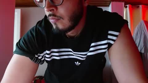 Snapshot of muscle_cock32 chatting on October 2025 06:16:02 PM David Big online show from October 2025 06:16:02 PM