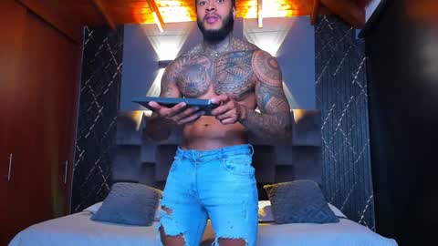 Nick online show from January 2025 04:12:01 AM