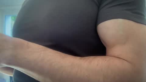 Snapshot of musclehair3 chatting on February 2025 11:13:01 AM musclehair3 online show from February 2025 11:13:01 AM
