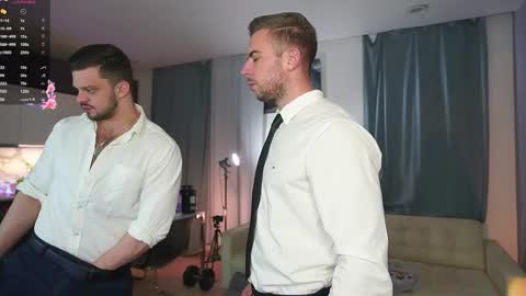 Ivan  online show from November 2025 05:37:02 PM