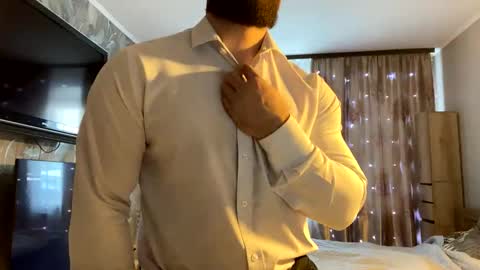 muscularjuggler online show from February 2026 06:34:01 AM