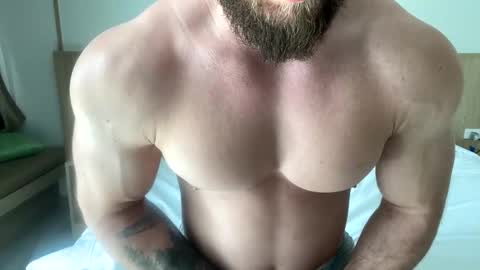 muscularjuggler online show from April 2026 04:10:02 AM