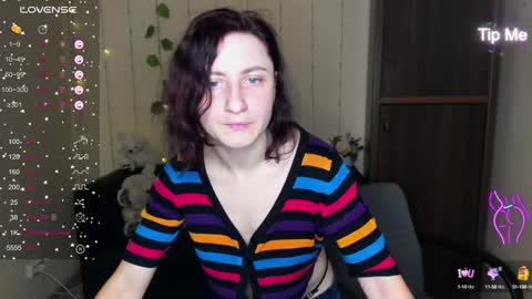 Snapshot of muse_kitty_jenia chatting on January 2025 10:41:02 PM Jenya online show from January 2025 10:41:02 PM