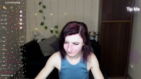 Snapshot of muse_kitty_jenia chatting on January 2025 09:55:02 PM Jenya online show from January 2025 09:55:02 PM