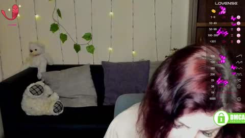 Snapshot of muse_kitty_jenia chatting on February 2025 01:54:02 AM Jenya online show from February 2025 01:54:02 AM