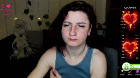 Snapshot of muse_kitty_jenia chatting on February 2025 09:26:02 PM Jenya online show from February 2025 09:26:02 PM