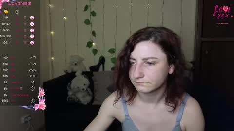 Snapshot of muse_kitty_jenia chatting on March 2025 11:49:02 PM Jenya online show from March 2025 11:49:02 PM