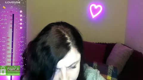 Snapshot of muse_kitty_jenia chatting on December 2025 07:00:01 PM Jenya online show from December 2025 07:00:01 PM