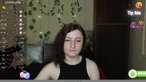 Snapshot of muse_kitty_jenia chatting on May 2026 05:50:02 PM Jenya online show from May 2026 05:50:02 PM