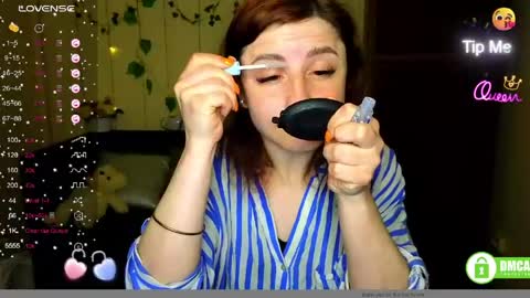 Snapshot of muse_kitty_jenia chatting on May 2026 01:57:16 AM Jenya online show from May 2026 01:57:16 AM