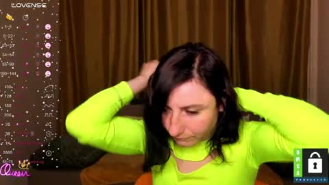 Snapshot of muse_kitty_jenia chatting on June 2026 02:33:01 PM Jenya online show from June 2026 02:33:01 PM