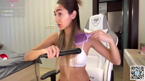 Snapshot of museleks chatting on December 2024 05:58:01 AM Aleksa online show from December 2024 05:58:01 AM