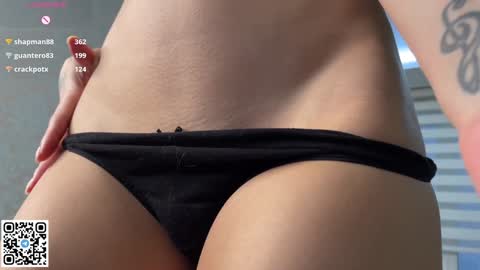 Snapshot of museleks chatting on January 2025 04:23:02 AM Aleksa online show from January 2025 04:23:02 AM