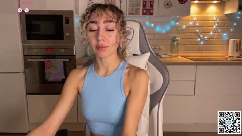 Snapshot of museleks chatting on January 2025 01:33:01 AM Aleksa online show from January 2025 01:33:01 AM