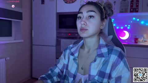 Snapshot of museleks chatting on February 2025 01:30:02 AM Aleksa online show from February 2025 01:30:02 AM