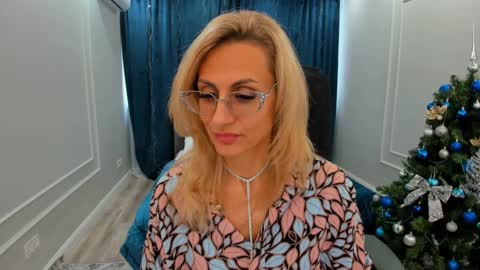 Diana online show from December 2024 08:48:01 AM