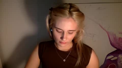 musescorner online show from November 2025 06:31:02 PM