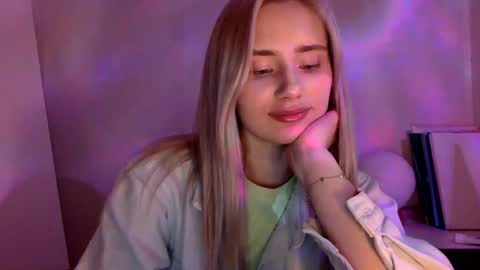 musescorner online show from April 2026 04:37:01 PM