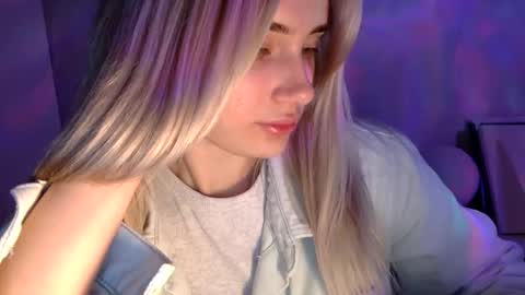 musescorner online show from May 2026 07:30:01 PM