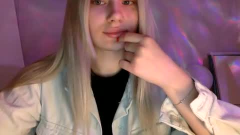musescorner online show from May 2026 04:24:02 PM