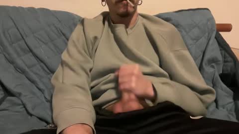 Snapshot of muupp69 chatting on December 2024 08:25:02 PM muupp69 online show from December 2024 08:25:02 PM