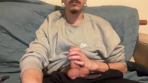 Snapshot of muupp69 chatting on December 2024 05:18:02 AM muupp69 online show from December 2024 05:18:02 AM